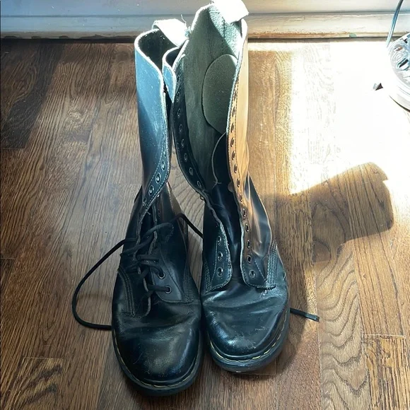 Vintage dr martens 14 hole doc boots, black, size 10 - Picture 2 of 16